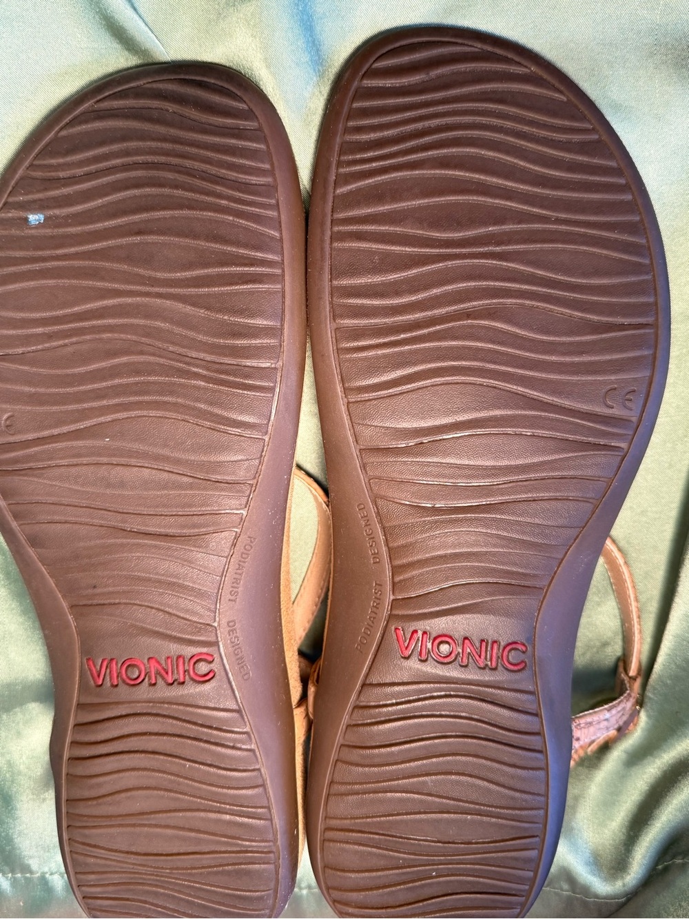 Vionic T-Strap Sandals - Picture 6 of 8